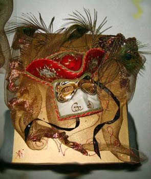 Missing image: Venetian Carnival - mask for H